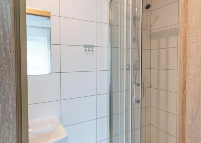 Alaska Nocleg ze śniadaniem 3*